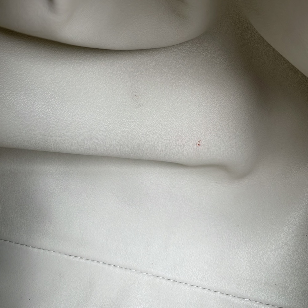 Bottega Veneta Pouch - Picture 10 of 12